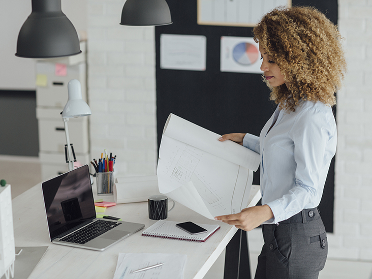 Why stand-up desk is becoming increasingly popular?